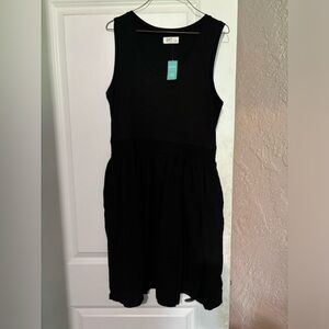 Maurice’s dress. Has pockets. NWT. Size large